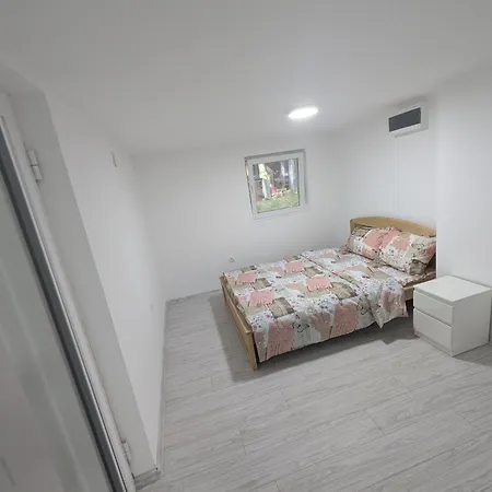 U Prizemlju Banja Vrujci *