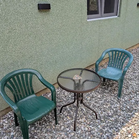 U Prizemlju Banja Vrujci Appartamento Gornja Toplica